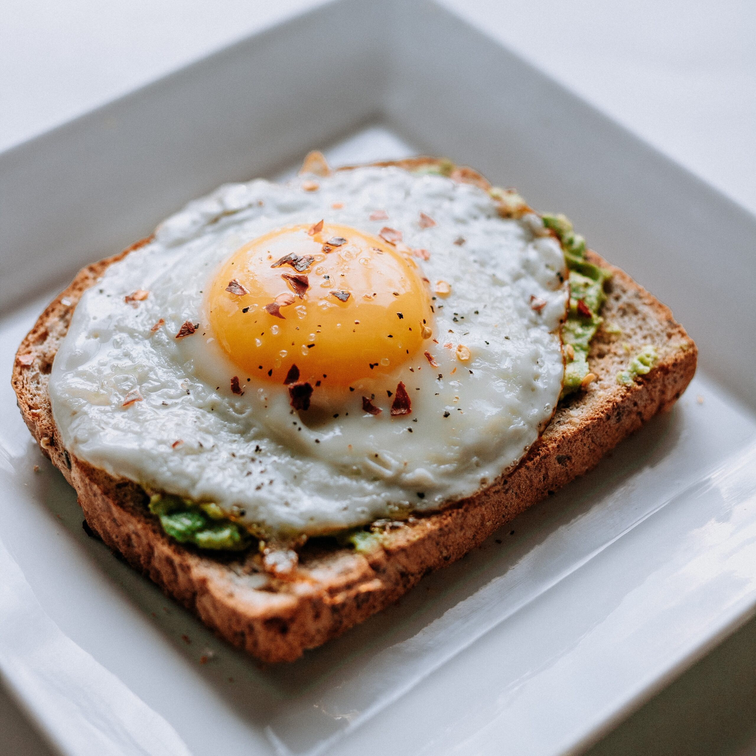 Nutrition for Eye Health: Best Diet, Nutrients, and Food